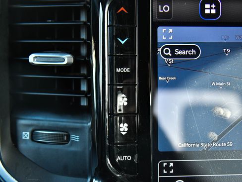 Used 2024 RAM 2500 Big Horn w/ Night Edition image 29