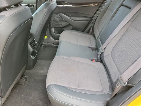Used 2022 Kia Seltos S AWD/4WD image 6
