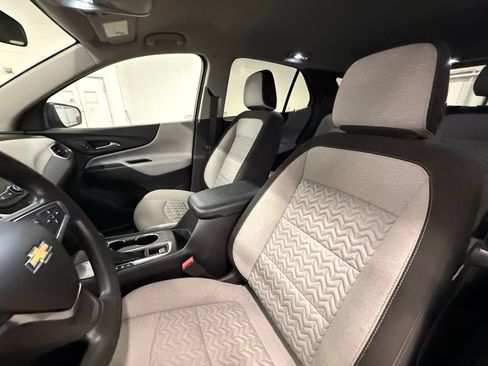 Used 2024 Chevrolet Equinox LS w/ LS Convenience Package FWD image 13