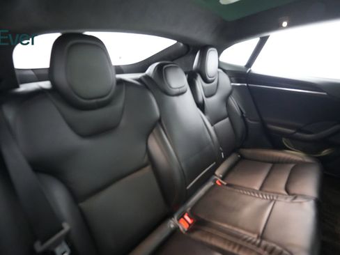 Used 2022 Tesla Model S AWD/4WD image 5