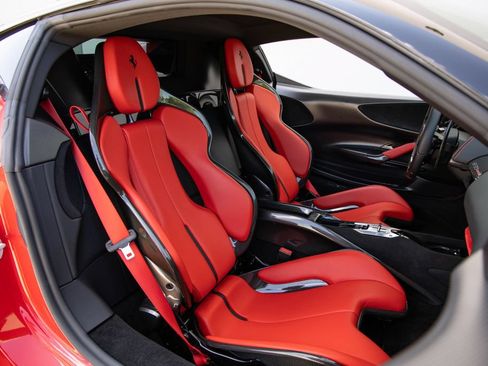 Used 2022 Ferrari SF90 Stradale AWD/4WD image 36