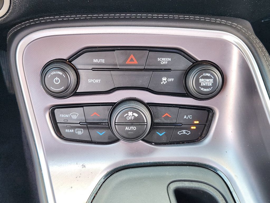 Used 2019 Dodge Challenger SXT w/ Blacktop Package RWD image 13