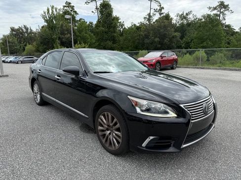 Used 2015 Lexus LS 460 L w/ Ultra Luxury Package AWD/4WD image 3