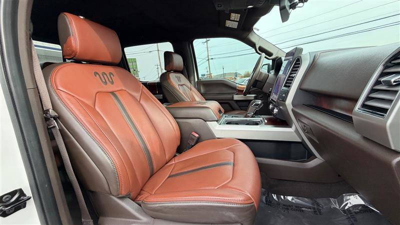 Used 2019 Ford F150 King Ranch w/ Equipment Group 601A Luxury AWD/4WD image 38