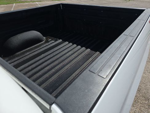 Used 2020 Toyota Tundra SR5 w/ SR5 Leather Package image 20