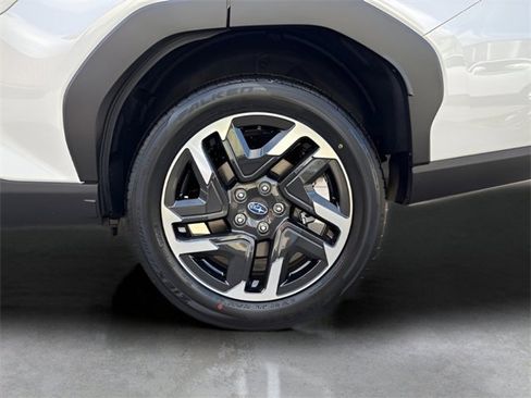New 2025 Subaru Forester Limited image 9