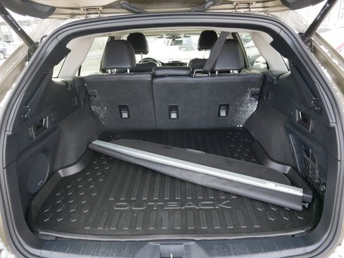 Certified 2024 Subaru Outback Limited image 18