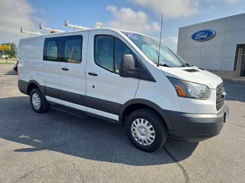 Used 2016 Ford Transit 250 130 Low Roof RWD image 4