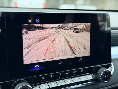 Certified 2023 Chevrolet Colorado LT w/ LT Convenience Package III image 15