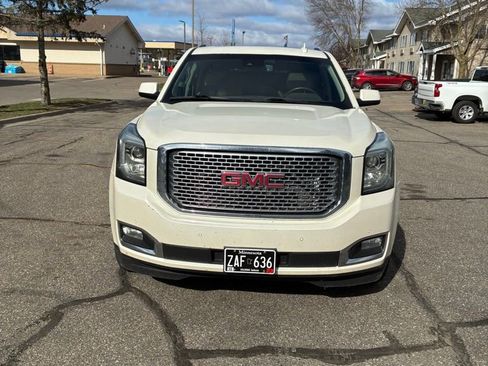 Used 2015 GMC Yukon Denali w/ Open Road Package AWD/4WD image 3