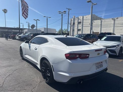 Used 2021 Chevrolet Camaro LT image 7
