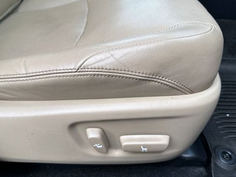 Used 2018 Toyota 4Runner Limited image 20