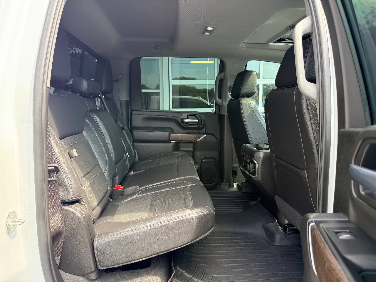 Used 2023 GMC Sierra 2500 Denali w/ Denali Ultimate Package AWD/4WD image 38