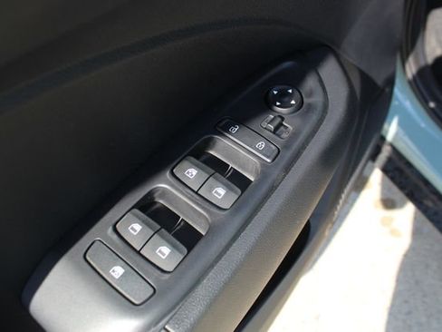 New 2026 Hyundai Venue SEL FWD image 9