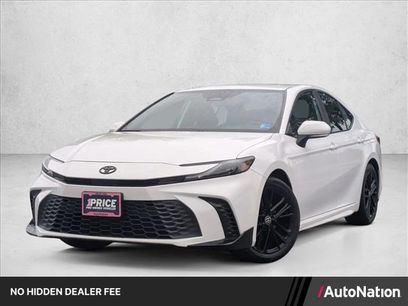 Used 2025 Toyota Camry SE w/ Convenience Package