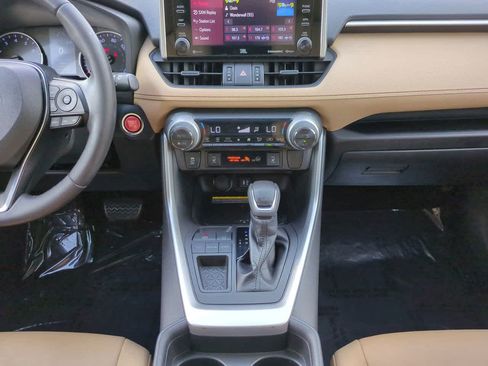 Certified 2019 Toyota RAV4 XLE Premium w/ Advanced Technology Package FWD image 18