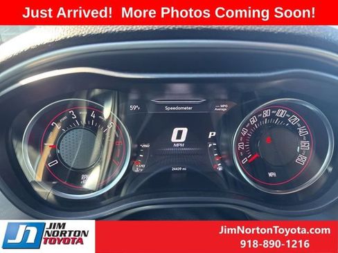 Used 2022 Dodge Challenger R/T Scat Pack RWD image 8