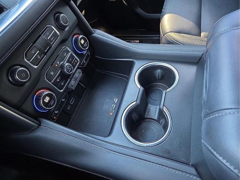 Used 2022 Chevrolet Tahoe Z71 w/ Z71 Off-Road Package image 25