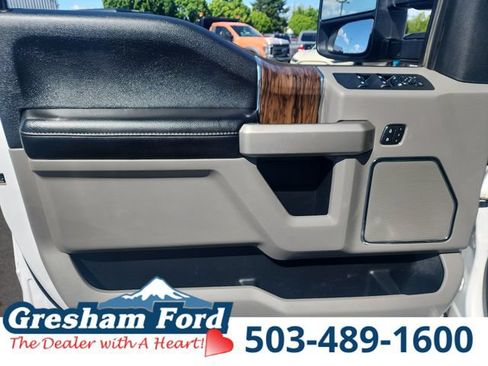 Certified 2019 Ford F150 Lariat AWD/4WD image 19