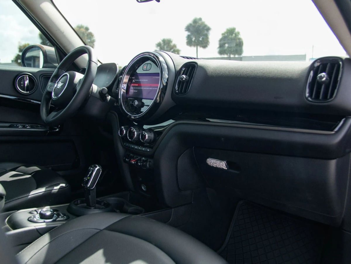 Used 2023 MINI Cooper Countryman FWD image 23