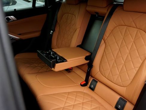 New 2027 BMW X6 xDrive40i AWD/4WD image 11