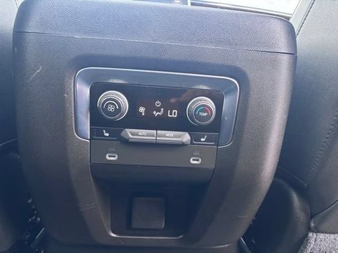 Certified 2021 Chevrolet Tahoe High Country AWD/4WD image 43