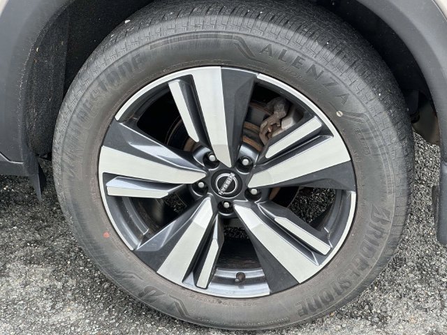 Used 2023 Nissan Rogue Platinum AWD/4WD image 8