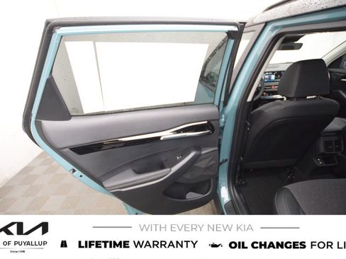 New 2026 Kia Seltos S image 11