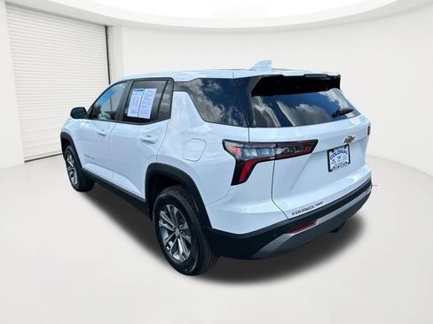 Used 2026 Chevrolet Equinox LT AWD/4WD image 7
