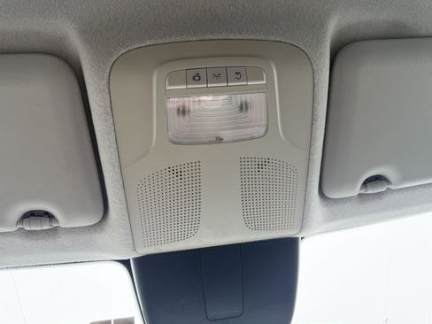 Used 2018 Mercedes-Benz Metris image 14