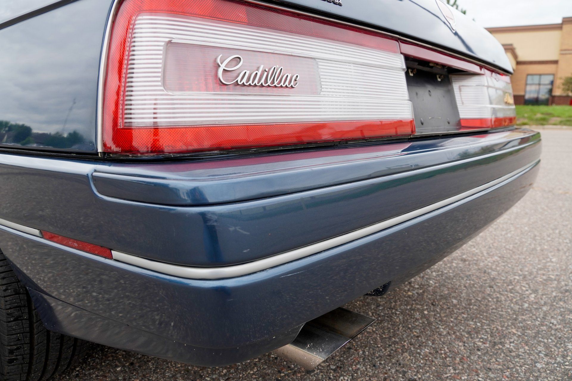 Used 1993 Cadillac Allante FWD image 34