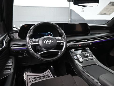 Used 2025 Hyundai Palisade Calligraphy AWD/4WD image 23
