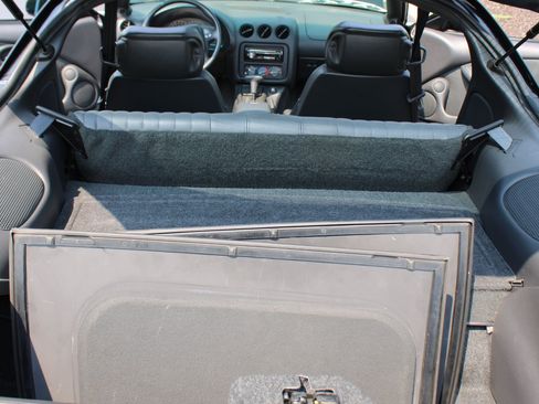 Used 1995 Pontiac Firebird Coupe RWD image 17