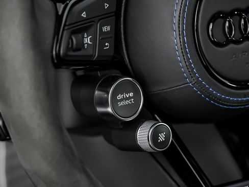 Used 2022 Audi R8 V10 performance image 28