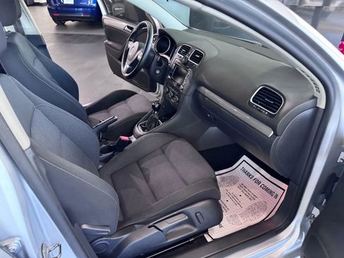 Used 2012 Volkswagen Golf TDI image 10