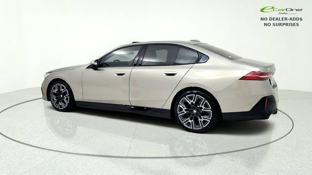 Used 2026 BMW i5 eDrive40 w/ M Sport Package RWD image 6