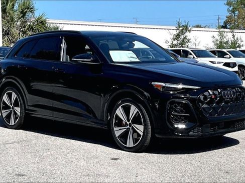 New 2026 Audi SQ5 Premium Plus AWD/4WD image 2