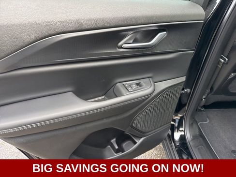 New 2025 Jeep Grand Cherokee Laredo image 35