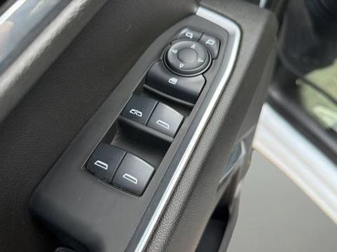 Used 2024 GMC Sierra 1500 Elevation AWD/4WD image 18