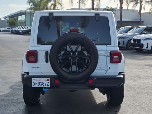 Used 2024 Jeep Wrangler Unlimited Sahara AWD/4WD image 9