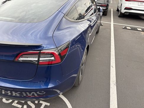 Used 2023 Tesla Model 3 Standard Range image 4