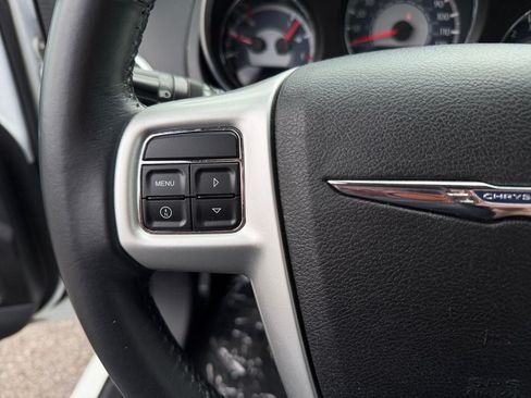Used 2014 Chrysler 200 Touring FWD image 15