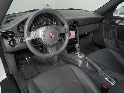 Used 2009 Porsche 911 Carrera RWD image 11
