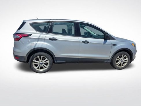 Used 2017 Ford Escape S FWD image 3