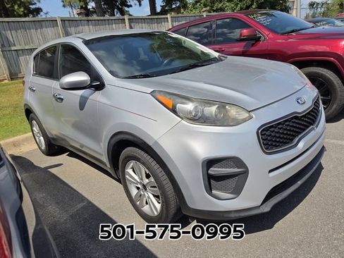 Used 2017 Kia Sportage LX FWD image 3