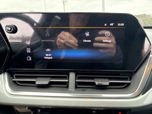 New 2026 Chevrolet Trax LT w/ Driver Confidence Package image 14