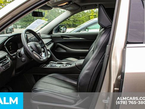 Used 2023 INFINITI QX60 Luxe w/ Cargo Package FWD image 17