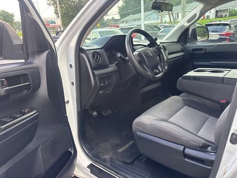 Used 2014 Toyota Tundra SR AWD/4WD image 12