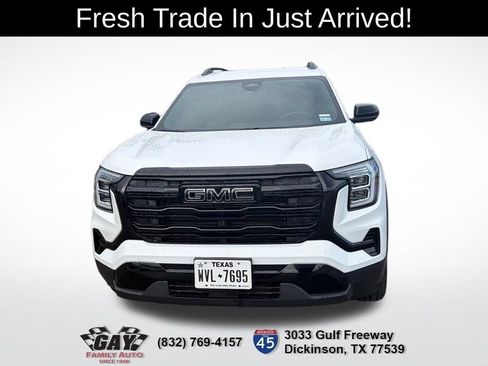 Certified 2025 GMC Terrain Elevation w/ Elevation Premium Package AWD/4WD image 2