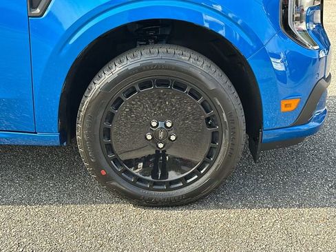 New 2026 Ford Maverick Lobo AWD/4WD image 12